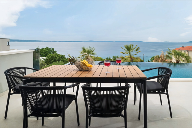 Luksuzna vila s panoramskim pogledom na more u okolici Splita!