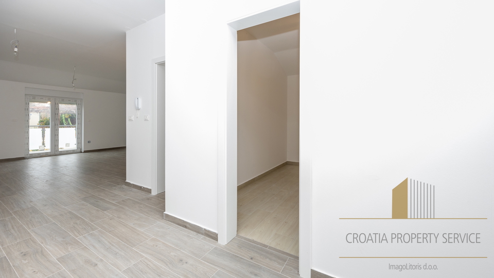 One-room apartment in a new building 160 m from the sea in the vicinity of Primošten!