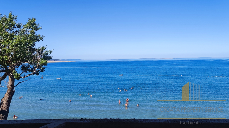 Appartamento di lusso con due camere in nuova costruzione, fronte mare, sull'isola di Pag!