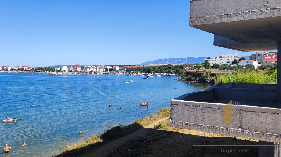 Appartamento di lusso con due camere in nuova costruzione, fronte mare, sull'isola di Pag!