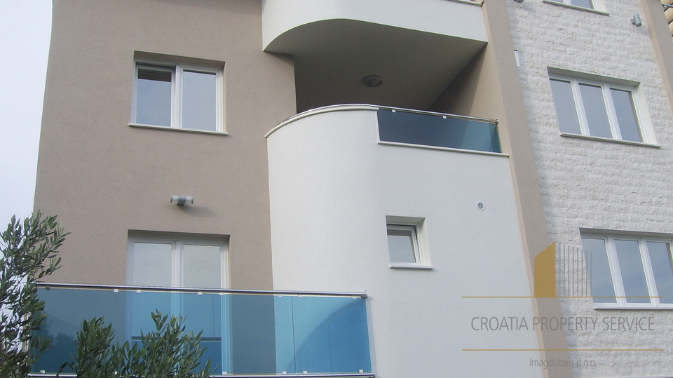 Apartment villa with open sea view and Marina Frapa in Rogoznica!