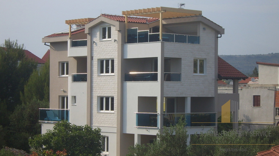 Casa, 400 m2, Vendita, Rogoznica