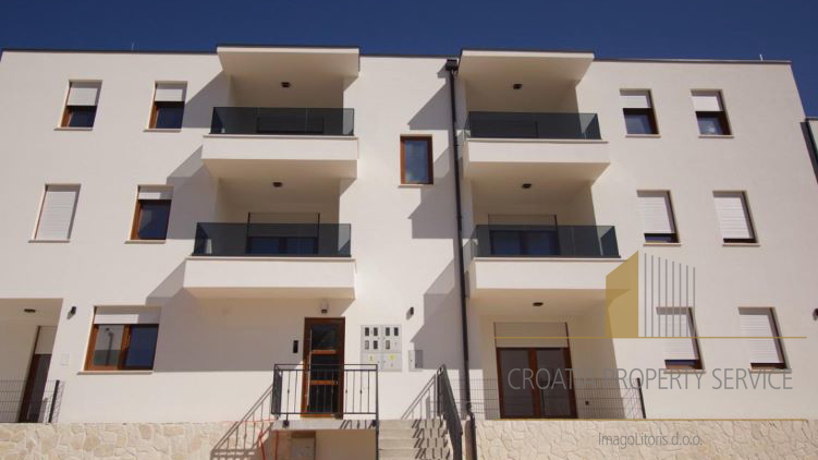 Apartmentkomplex im Bau zweite Reihe zum Meer in der Nähe von Sibenik!