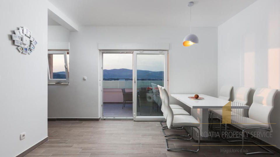 Luxury apartment villa first line to the sea on the island of Čiovo!