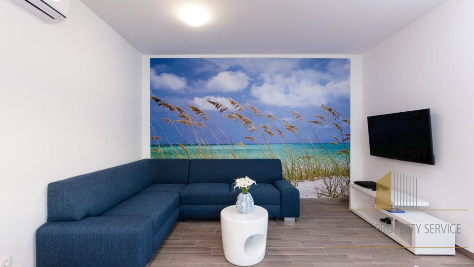 Luxury apartment villa first line to the sea on the island of Čiovo!