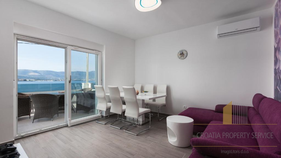 Luxury apartment villa first line to the sea on the island of Čiovo!