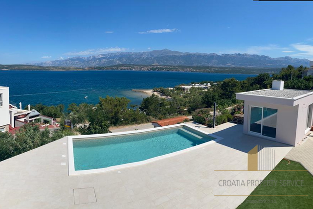 Apartmentvilla mit schöner Aussicht, 50 m vom Meer entfernt in der Nähe von Zadar!