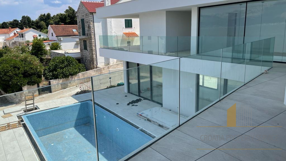 Casa, 270 m2, Vendita, Splitska