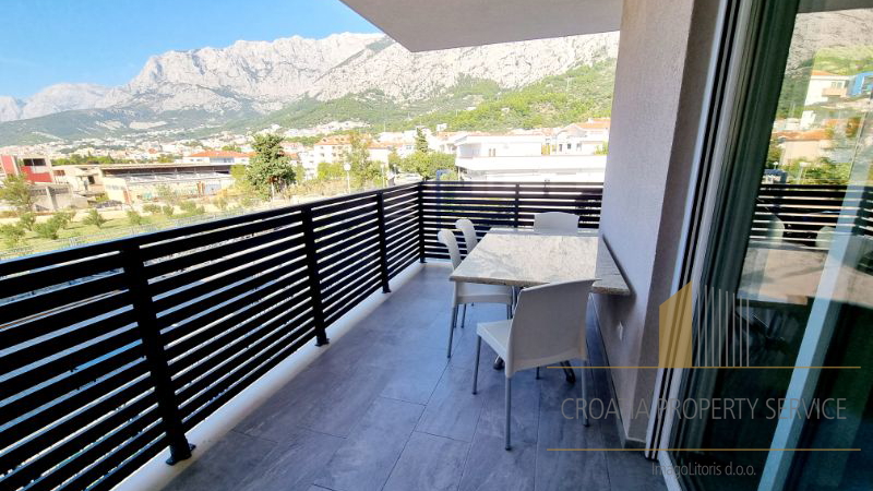 Möblierte Drei-Zimmer-Wohnung mit Meerblick in einem Neubau - Makarska!