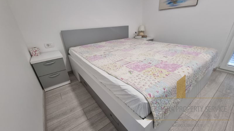 Three bedroom furnished apartment with sea view in a new building - Makarska!