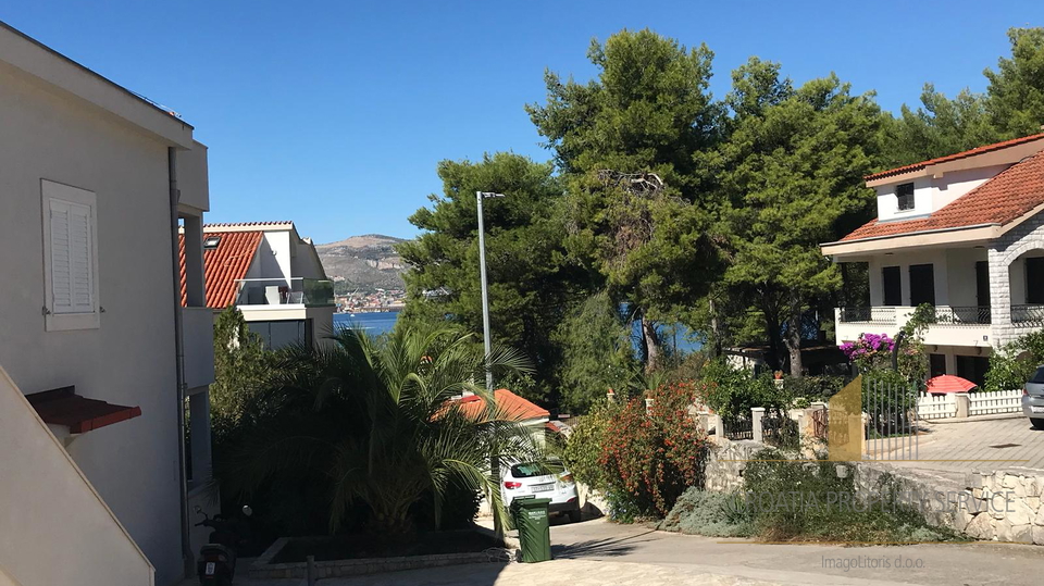 House in a great location 120 m from the beach on the island of Ciovo near Trogir!