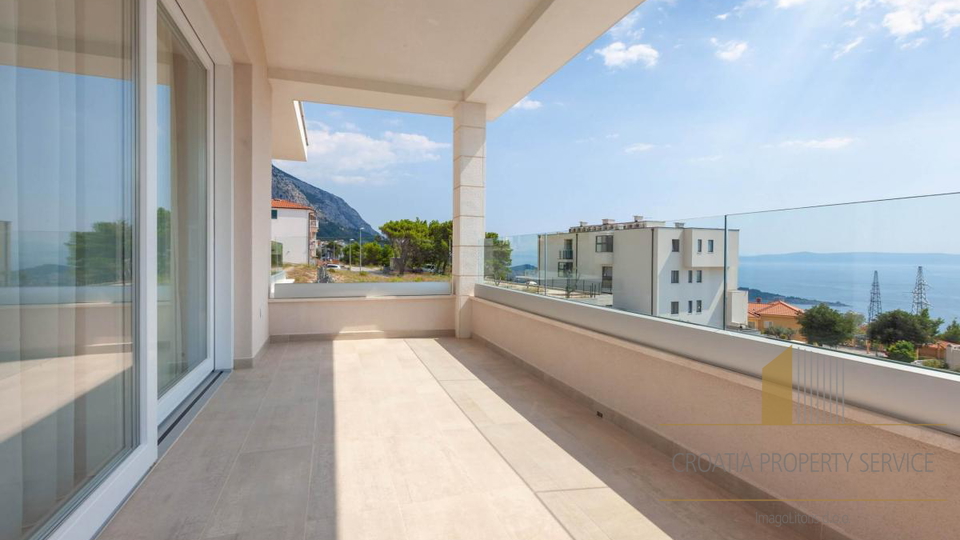 Luxury villa with stunning sea views in Makarska!