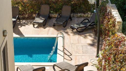 Elegantni stan u Milni na otoku Bra&ccaron;u&comma; samo 300 m od mora&excl;