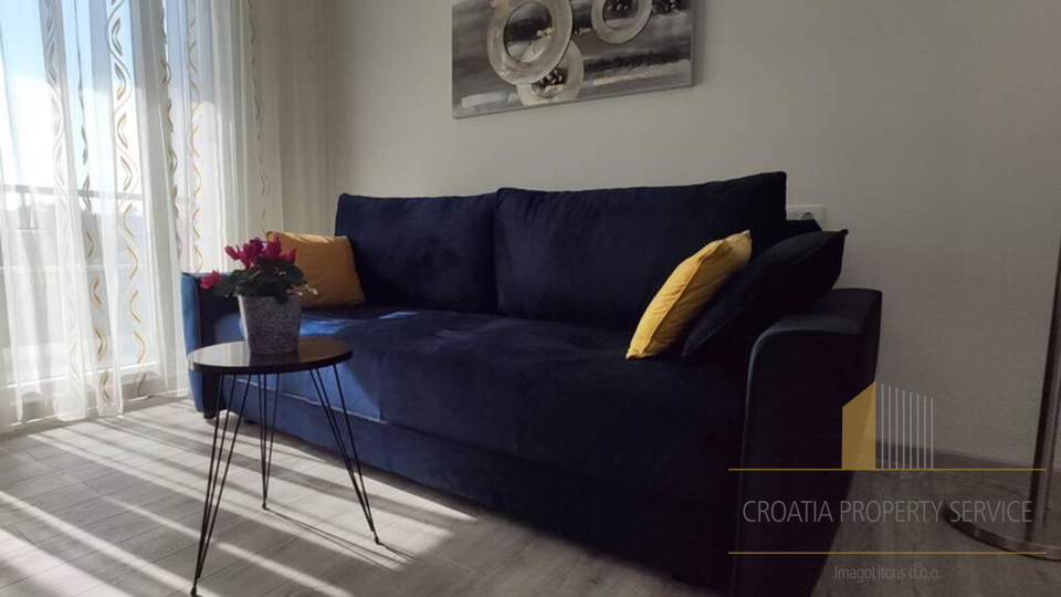 Moderna apartmanska vila s pogledom na more u Krvavici!