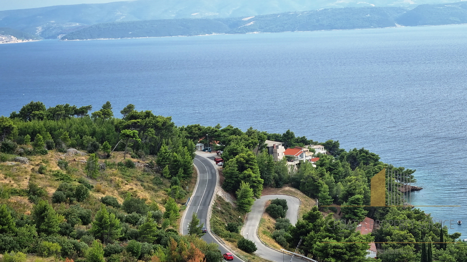 Baugrundstück von 4300m2 mit offenem Meerblick - Stanići!