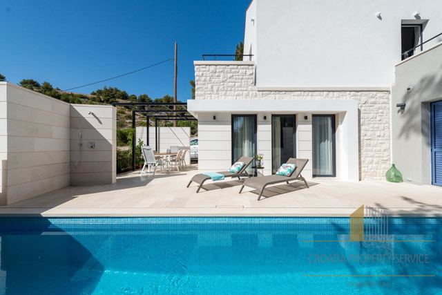 Modern Villa, island Brač