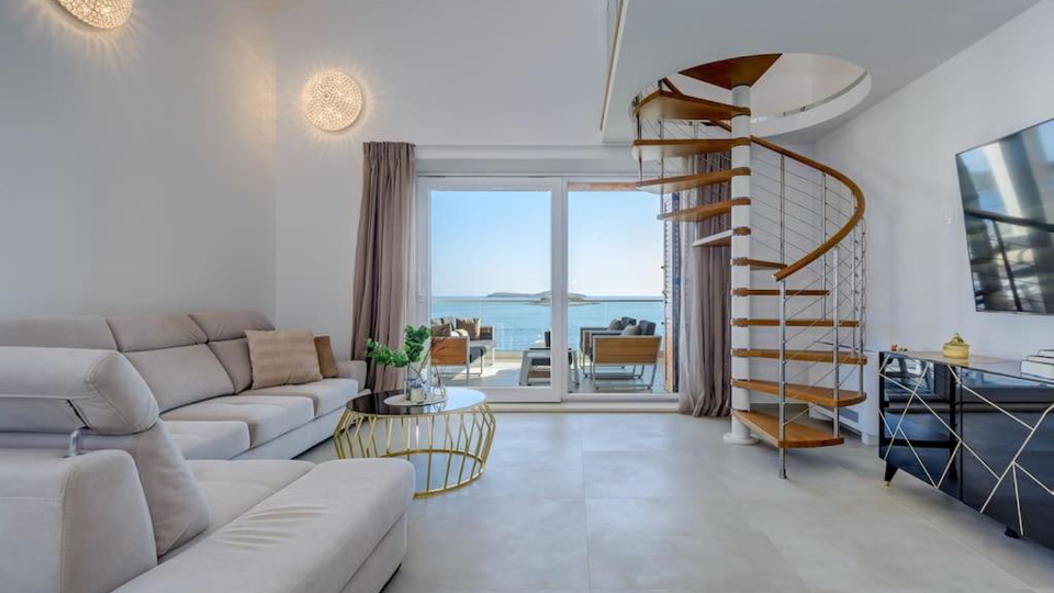 New luxury villa with infinity pool&comma; wellness area&comma; and sea view near Rogoznica