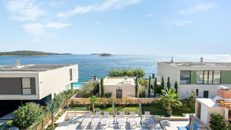 New luxury villa with infinity pool&comma; wellness area&comma; and sea view near Rogoznica