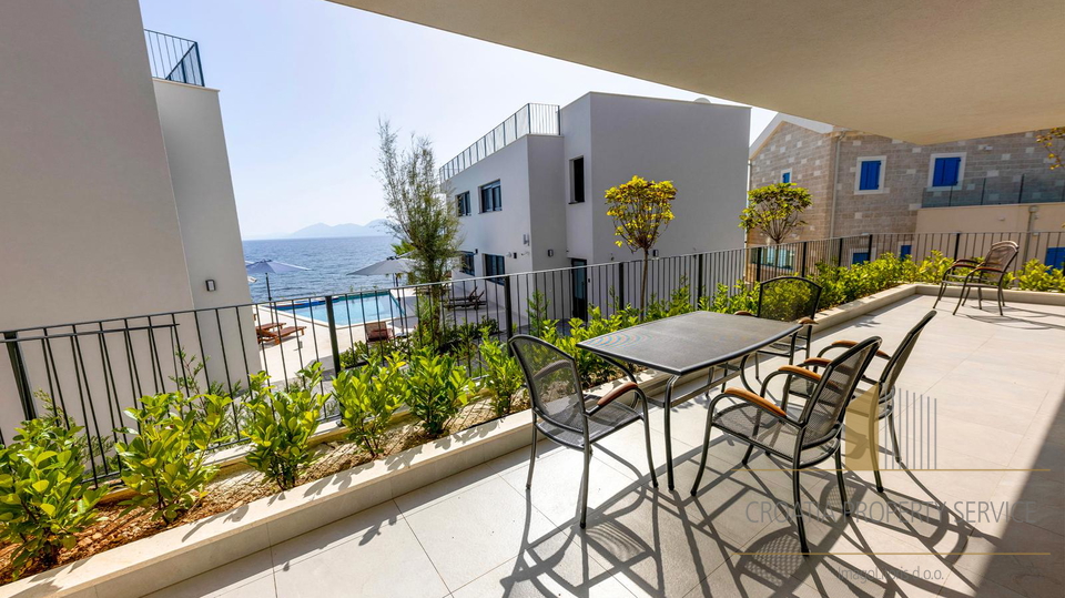 Ekskluzivni penthouse prvi red do mora na otoku Hvaru!