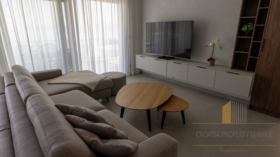 Ekskluzivni penthouse prvi red do mora na otoku Hvaru!