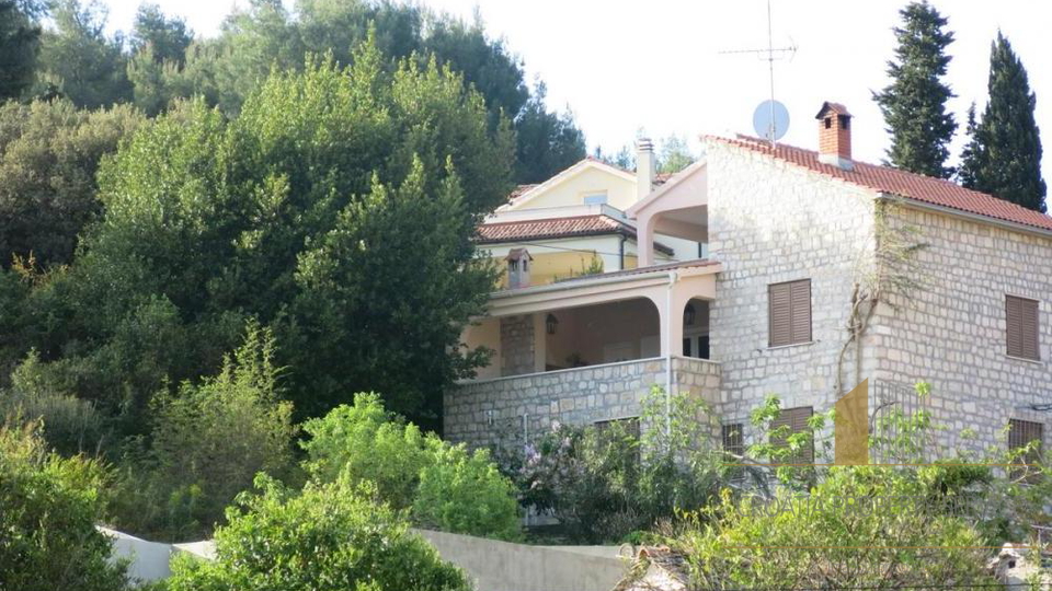 Beautiful  Mediterranean villa with a sea view in Splitska on the island of Brač!