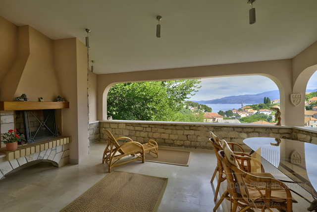 Beautiful  Mediterranean villa with a sea view in Splitska on the island of Brač!