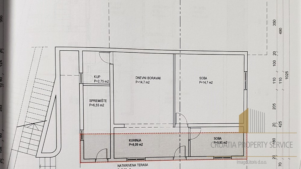 Attraktives Apartmenthaus in zweiter Reihe zum Meer in Bobovišće auf der Insel Brač!