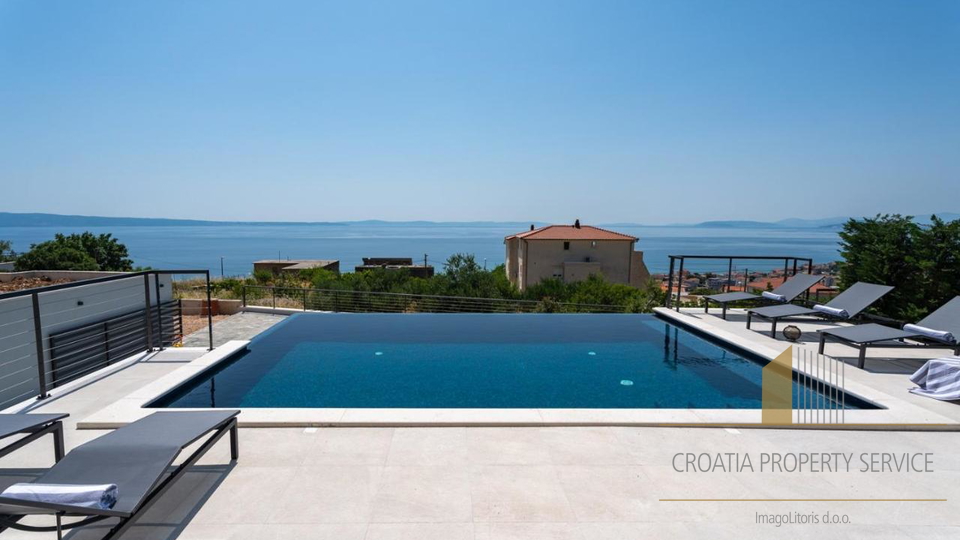 Villa di lusso con vista panoramica sul mare nelle vicinanze di Spalato!