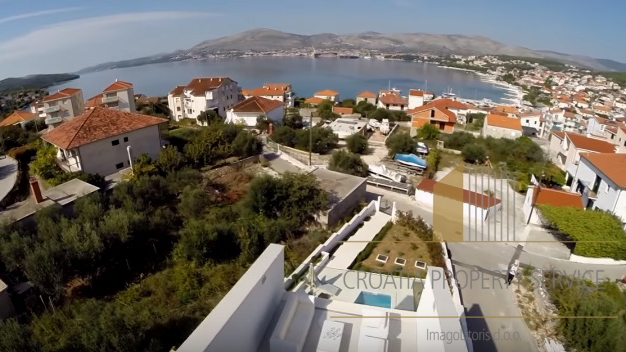 Incredibly nice modern villa with swimming pool on Ciovo, Trogir!