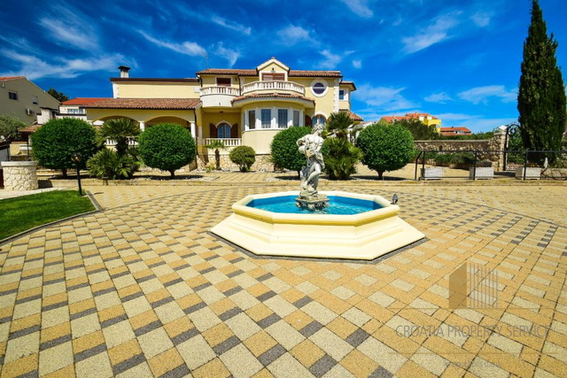 Casa, 350 m2, Vendita, Vodice