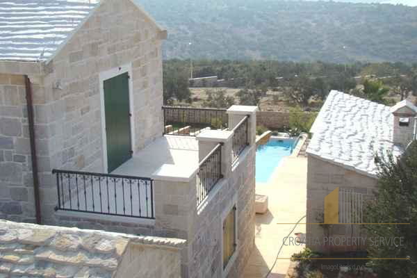 Beautiful villa with a swimming pool and panoramic sea view - Primošten!