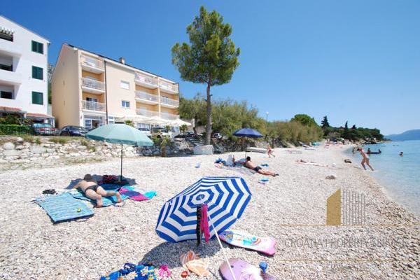 Apartmenthaus am Strand - Podaca!