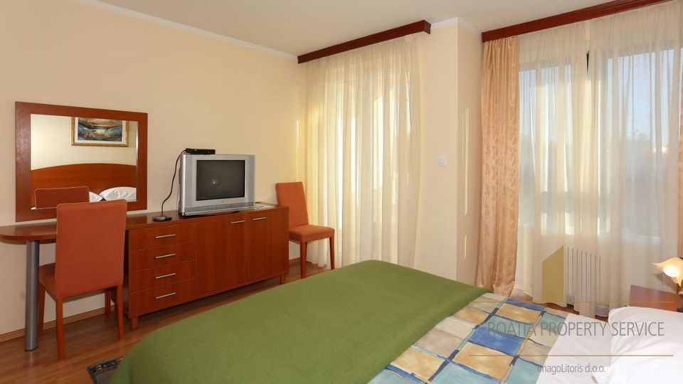 Albergo, 924 m2, Vendita, Seget Donji