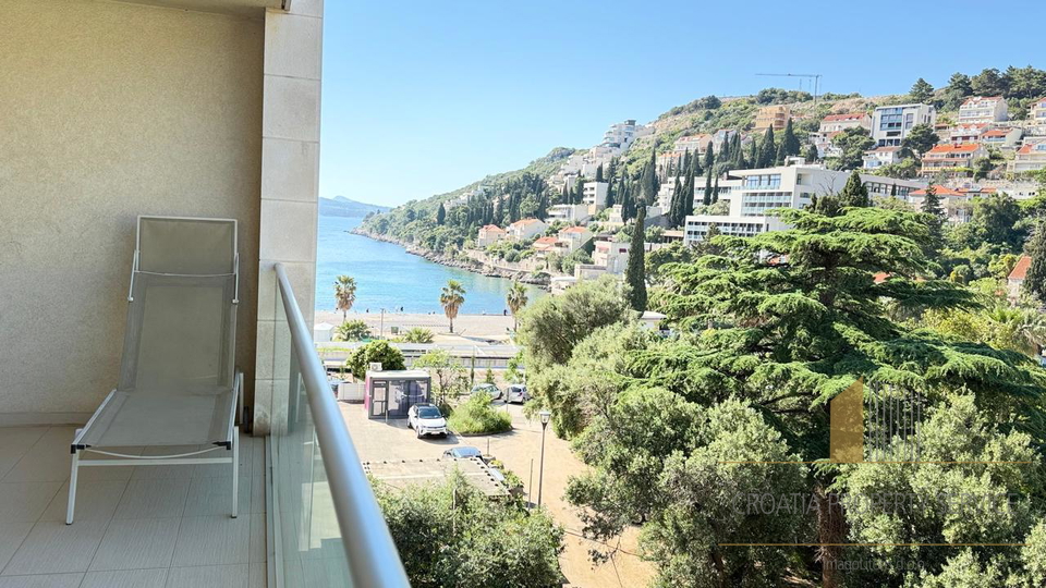 Luxury apartment in Lapad Bay – a combination of elegance, tranquility, and prestige in Dubrovnik!
