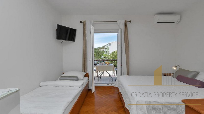 Beautiful apartment house near the beach in Tučepi!