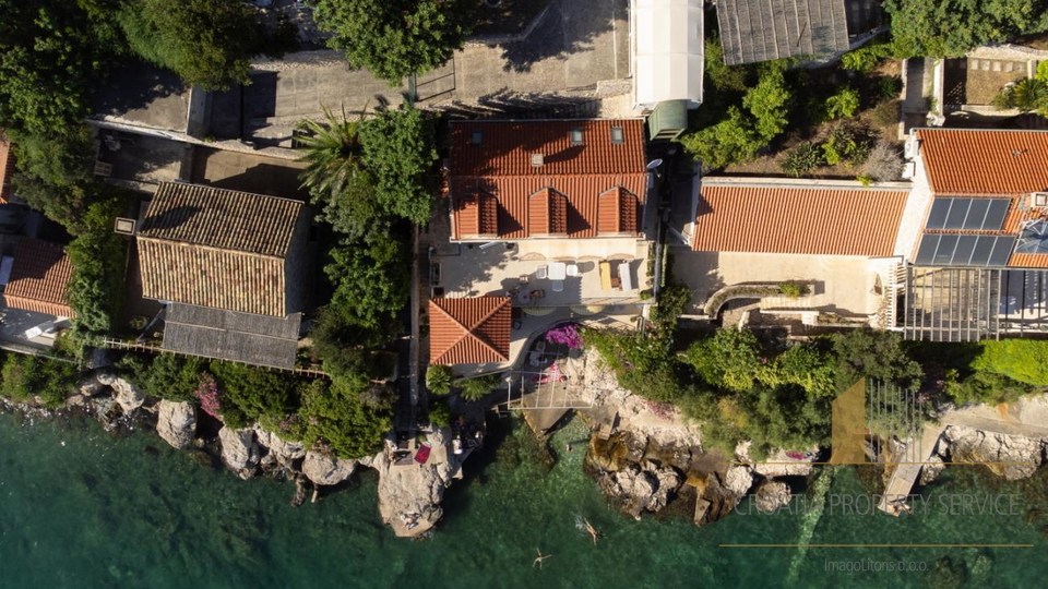 Unique stone villa first line to the sea – Dubrovnik!