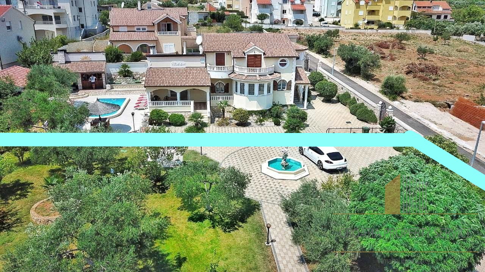 Villa with pool in an attractive location in Vodice!