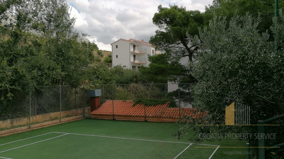 Albergo, 600 m2, Vendita, Dugi Rat - Duće