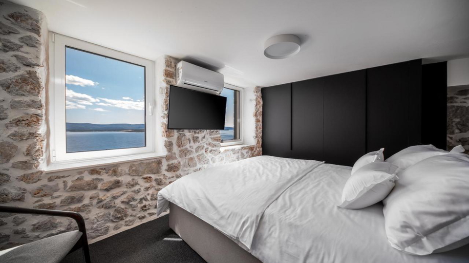 Jedinstveni apartman s pogledom na more na otoku Bra&ccaron;u&excl;