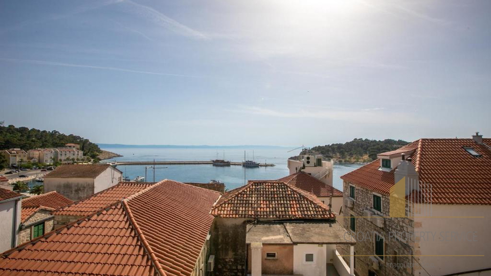 Luxury apartments with sea view in the center of Makarska!