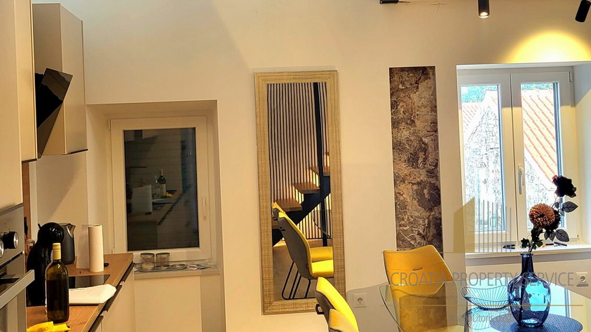 Luxury apartments with sea view in the center of Makarska!