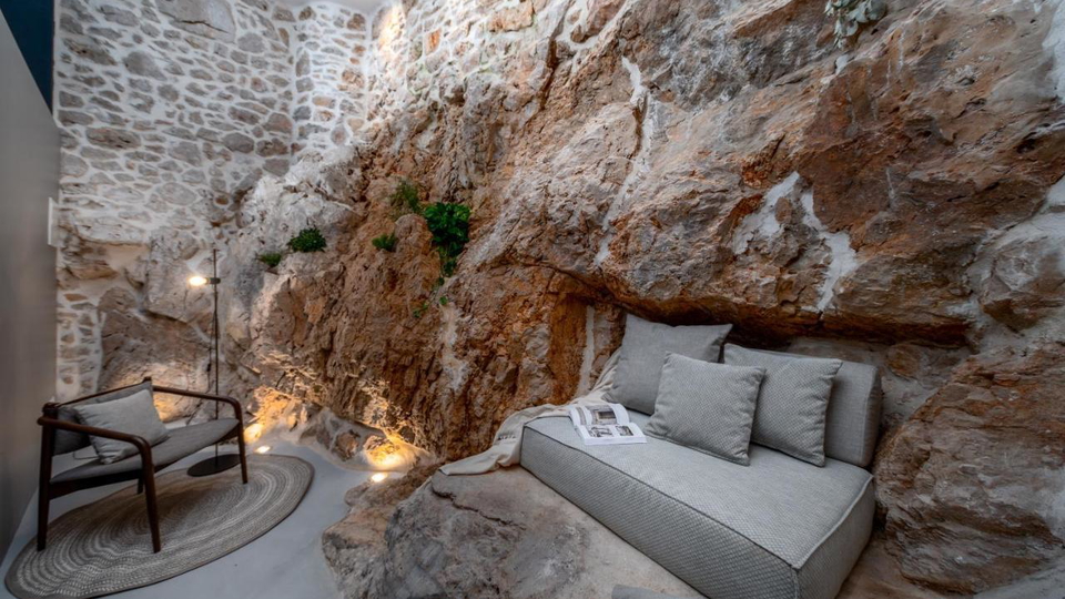 Jedinstveni apartman s pogledom na more na otoku Bra&ccaron;u&excl;