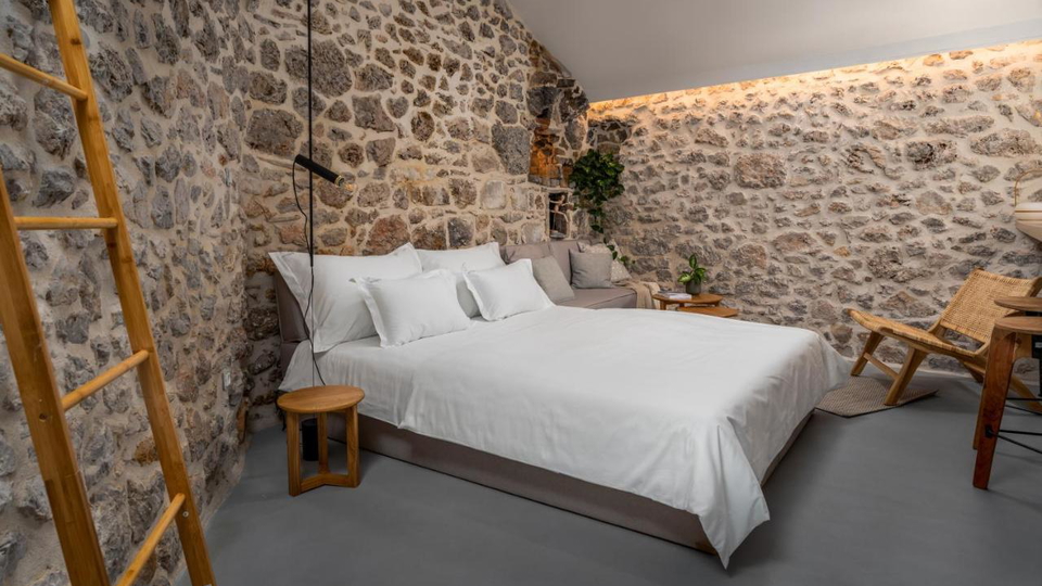 Prekrasan luksuzni studio apartman 500 m od pla&zcaron;e na otoku Bra&ccaron;u&excl;