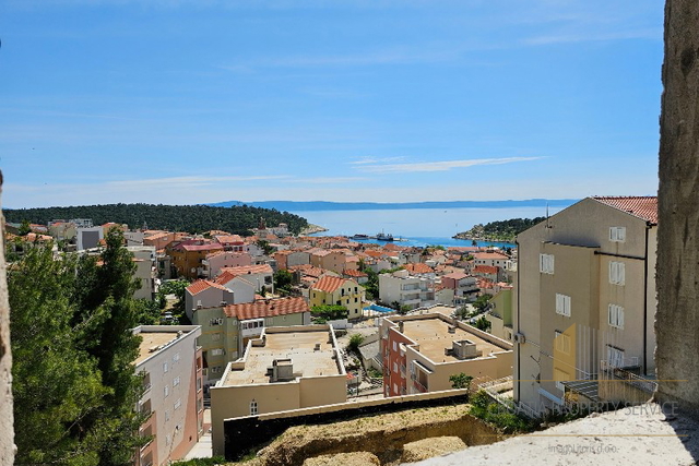 Apartments in a new building in the city center - Makarska!