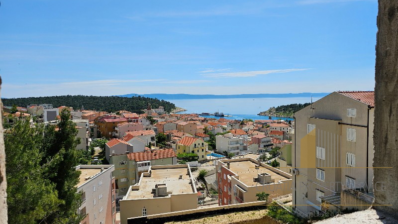 Newly built apartments in the city center - Makarska!