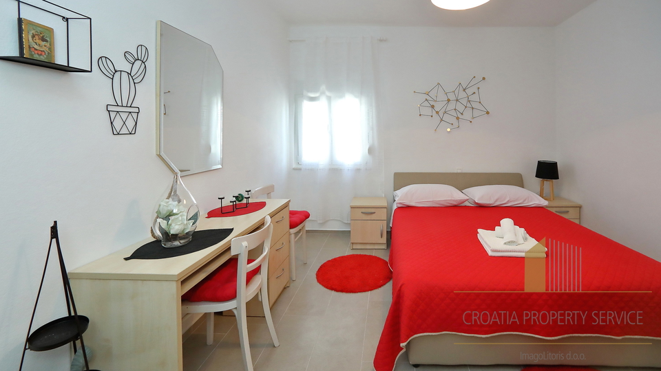 Apartmajska vila prva vrsta do plaže!