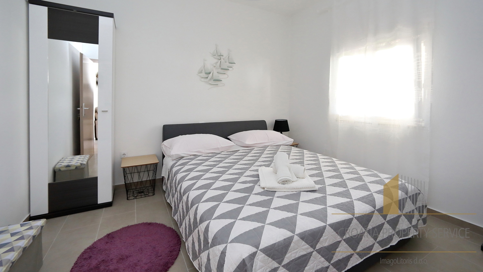 Apartmajska vila prva vrsta do plaže!
