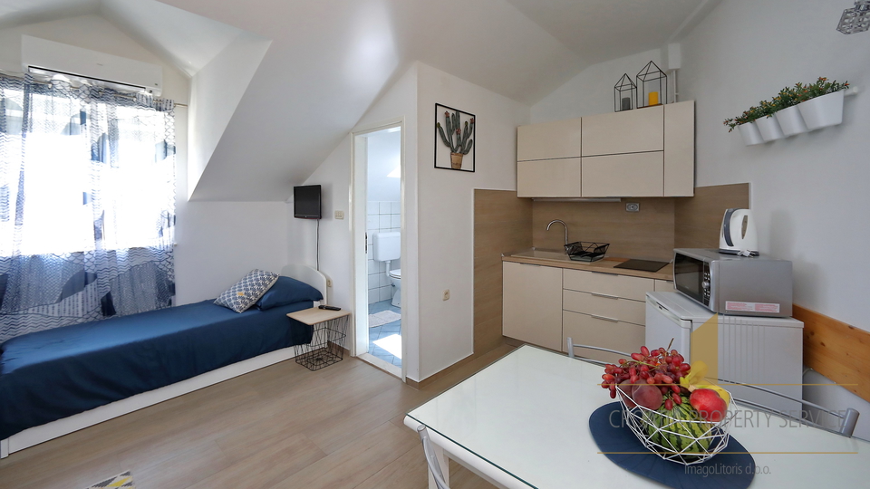 Apartmajska vila prva vrsta do plaže!