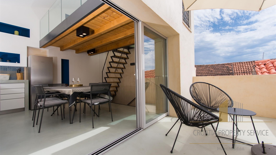 Luxuriös renoviertes Steinhaus mit Terrasse - Trogir!