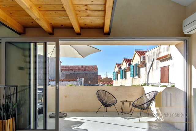 Luxuriously renovated stone house with a terrace - Trogir!